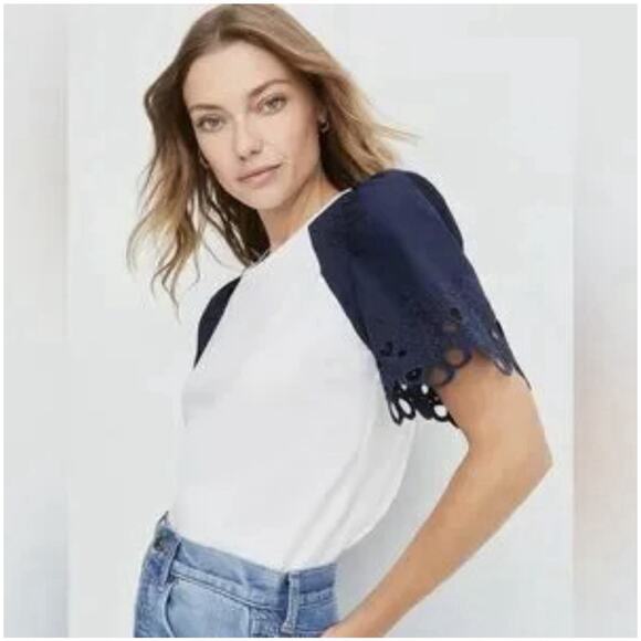 Veronica Beard Briana Eyelet Tee White Navy Blue Medium 100% Cotton - EUC - Picture 1 of 9